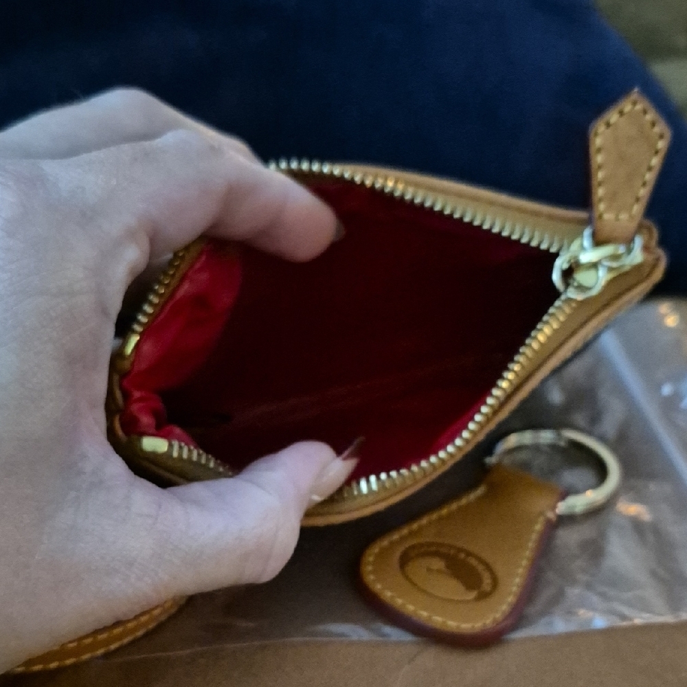Dooney & Bourke Navy Blue & Tan Leather Coin Pouch/SM Wrislet & Key Ring EUC - Picture 2 of 7